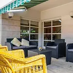Luxury 6 Bedrooms With Private Pool Villa *
