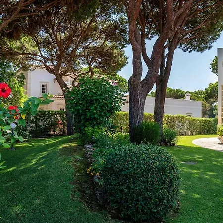 Luxury 6 Bedrooms With Private Pool Vilamoura