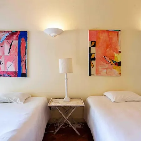 Luxury 6 Bedrooms With Private Pool