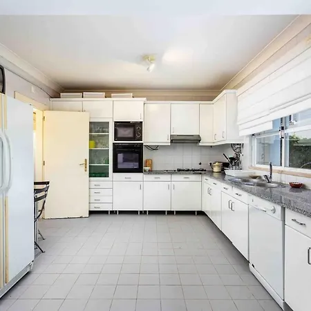 Villa Luxury 6 Bedrooms With Private Pool *