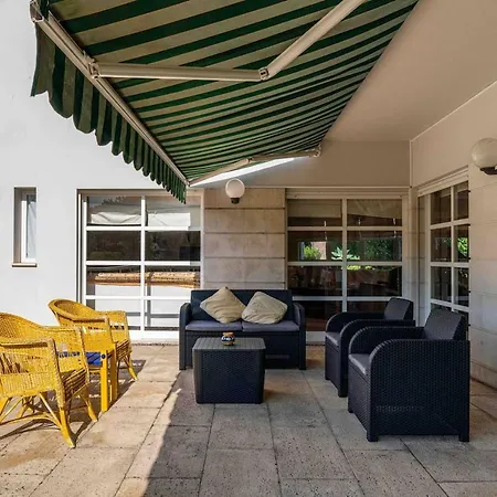 Luxury 6 Bedrooms With Private Pool * Vilamoura