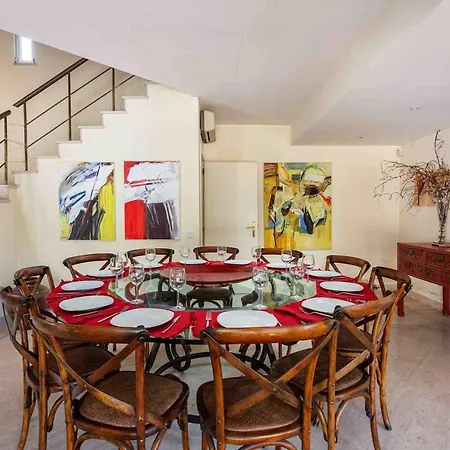 Luxury 6 Bedrooms With Private Pool וילה