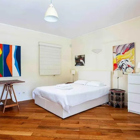 Luxury 6 Bedrooms With Private Pool 别墅